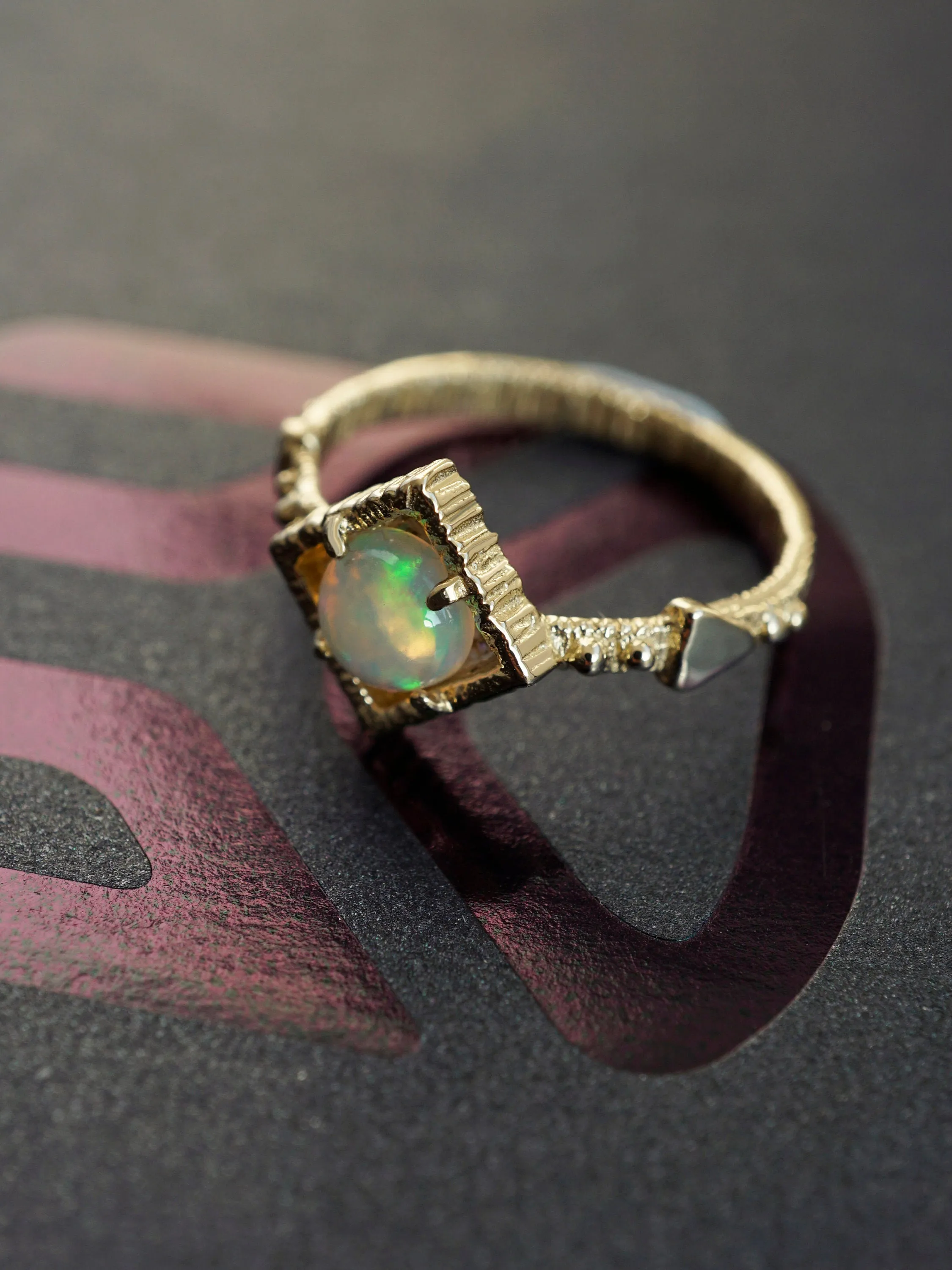 14k Gold Opal ring GOLDEN LAKE