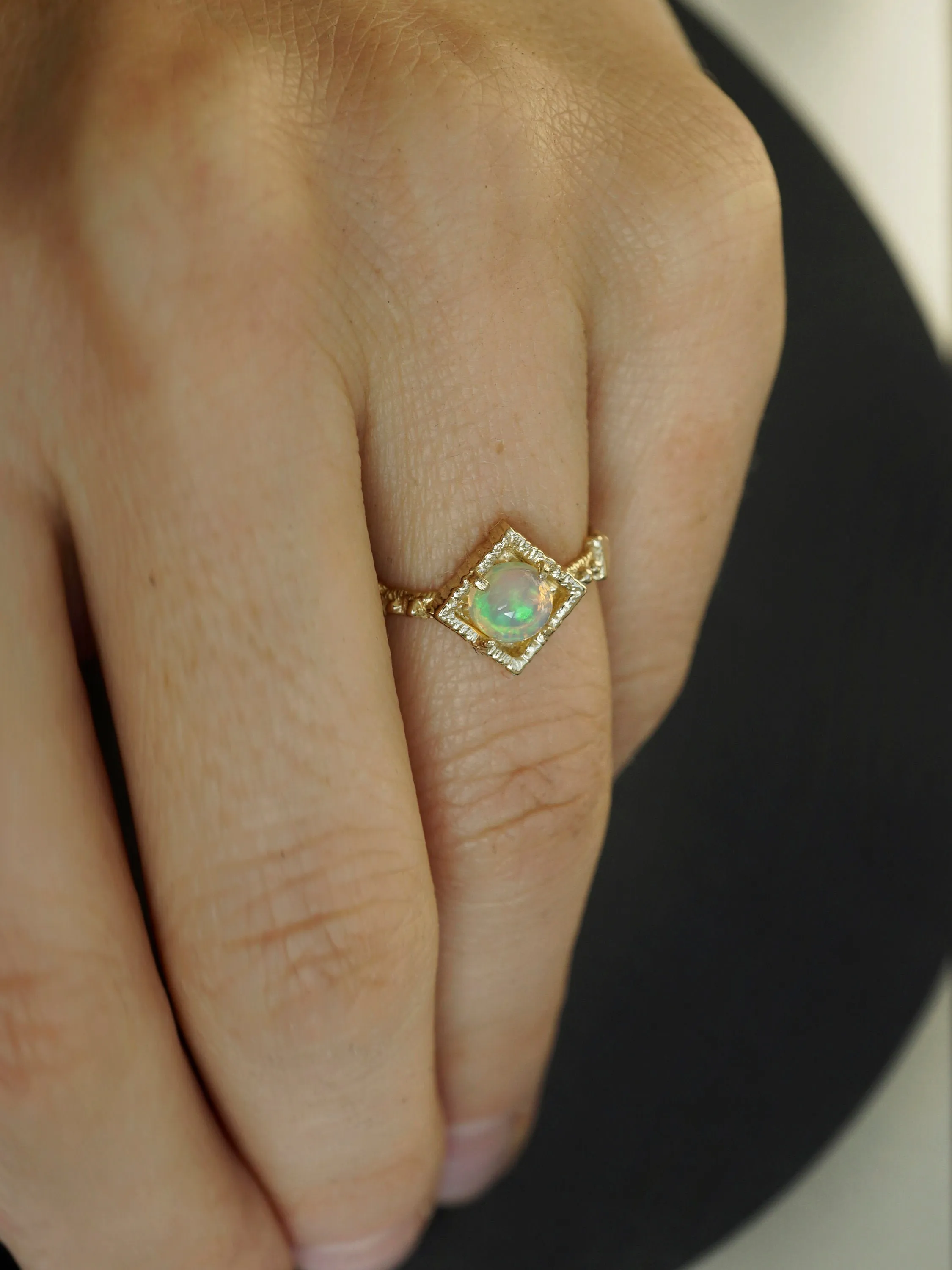 14k Gold Opal ring GOLDEN LAKE