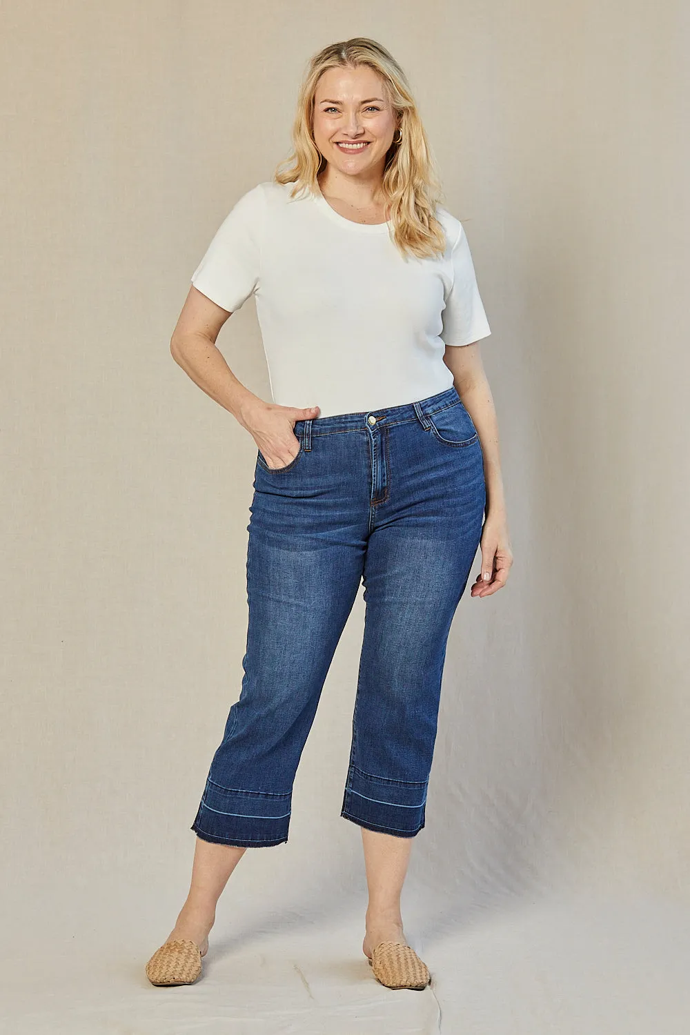 Adrift Denim Cropped Straight Leg Jeans in Mid Wash