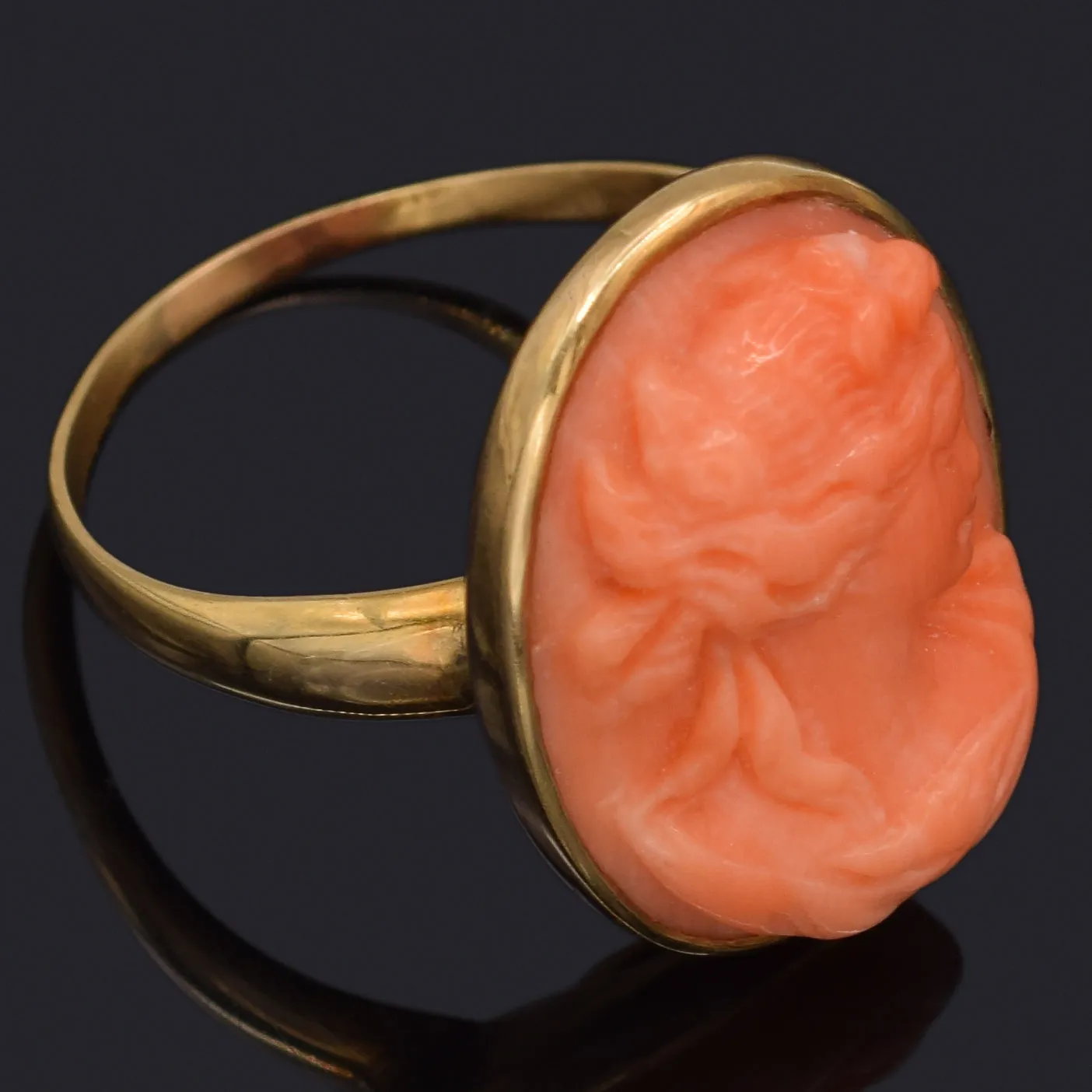 Antique 14K Yellow Gold Red Coral Cameo Cocktail Ring Size 7