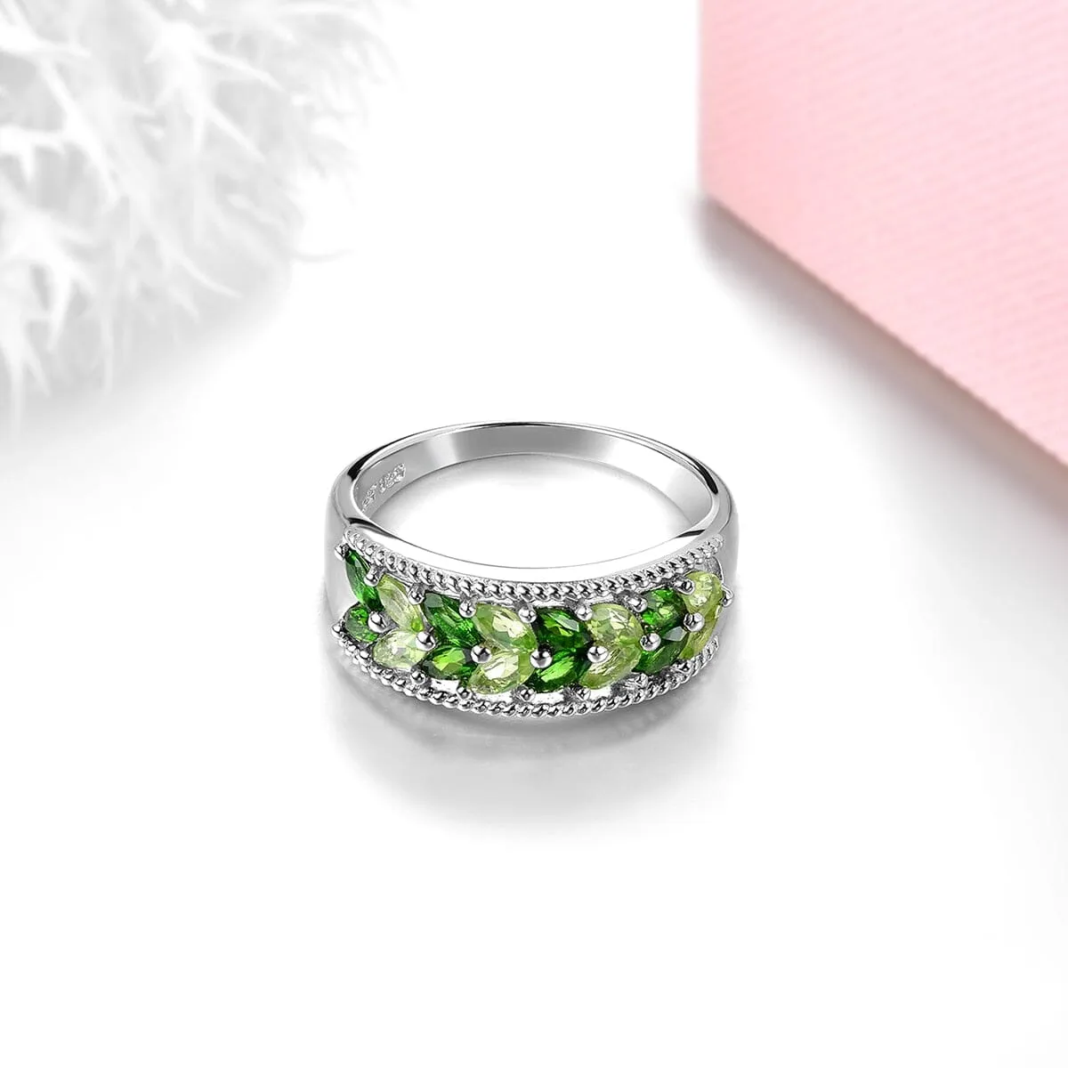 Leaves  Design Peridot 925 Sterling Silver Ring