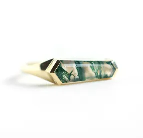 Leni Shield Moss Agate Ring