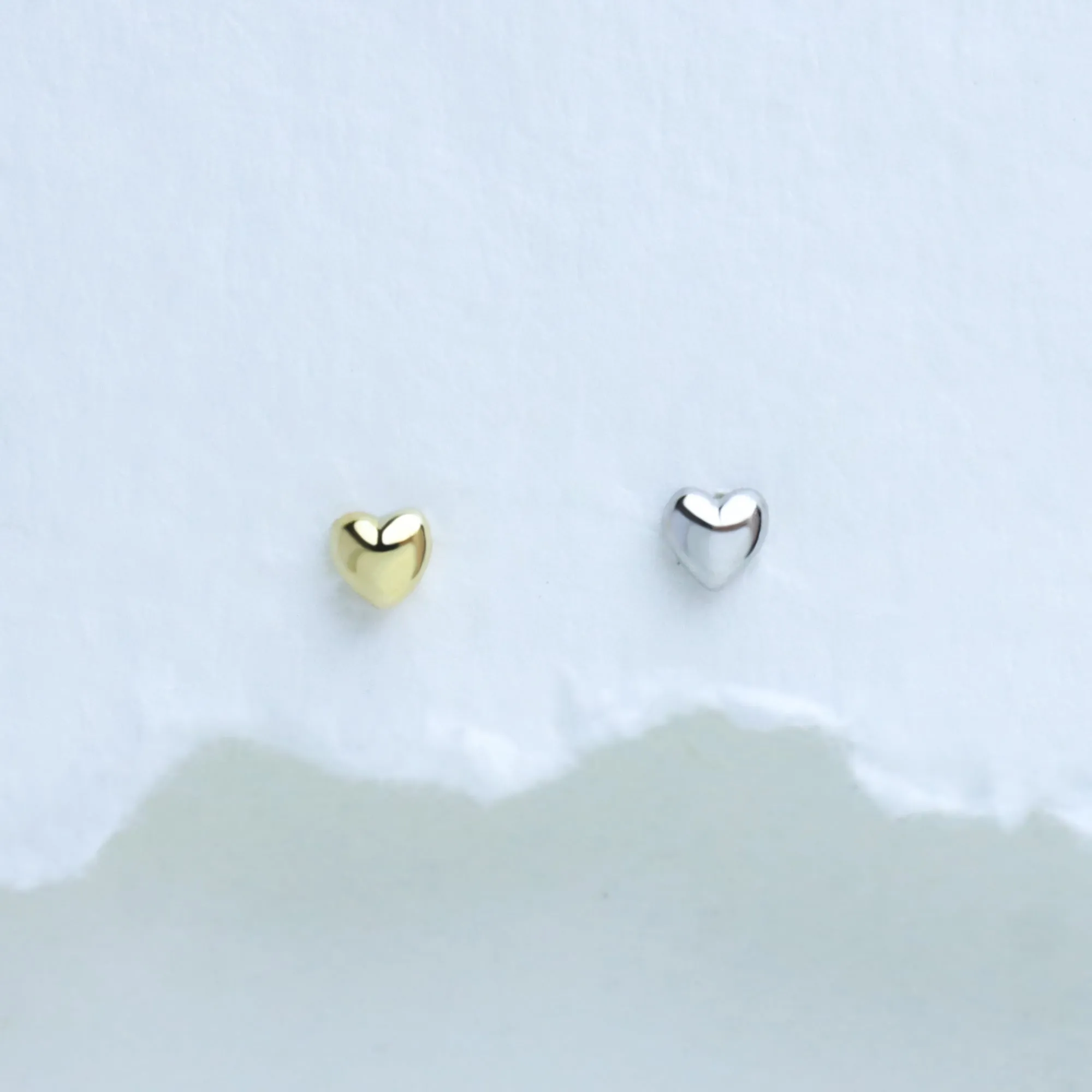 Mini Heart Stud